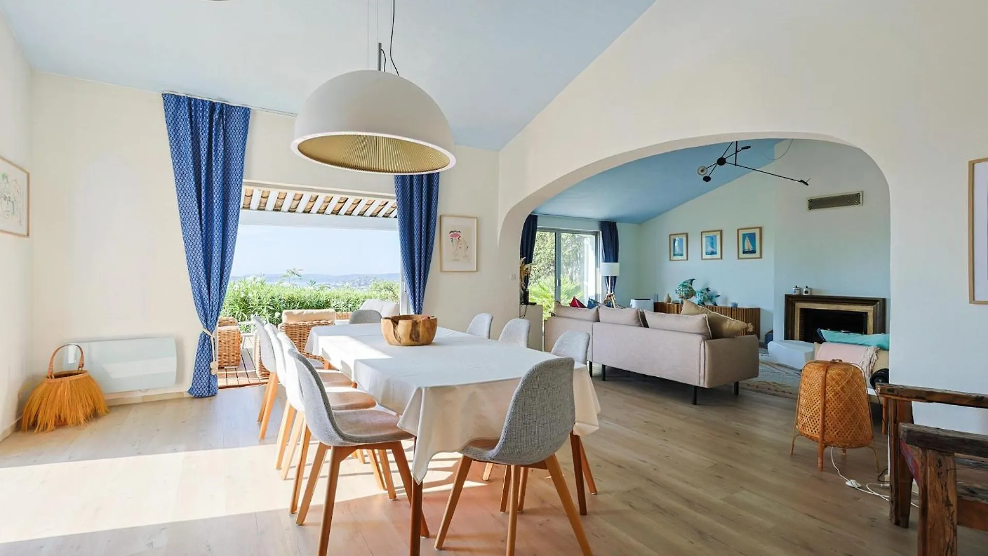 Villa D'Exception Avec Tres Belle Vue Mer - Villa Joyce Sainte-Maxime 0*,  France