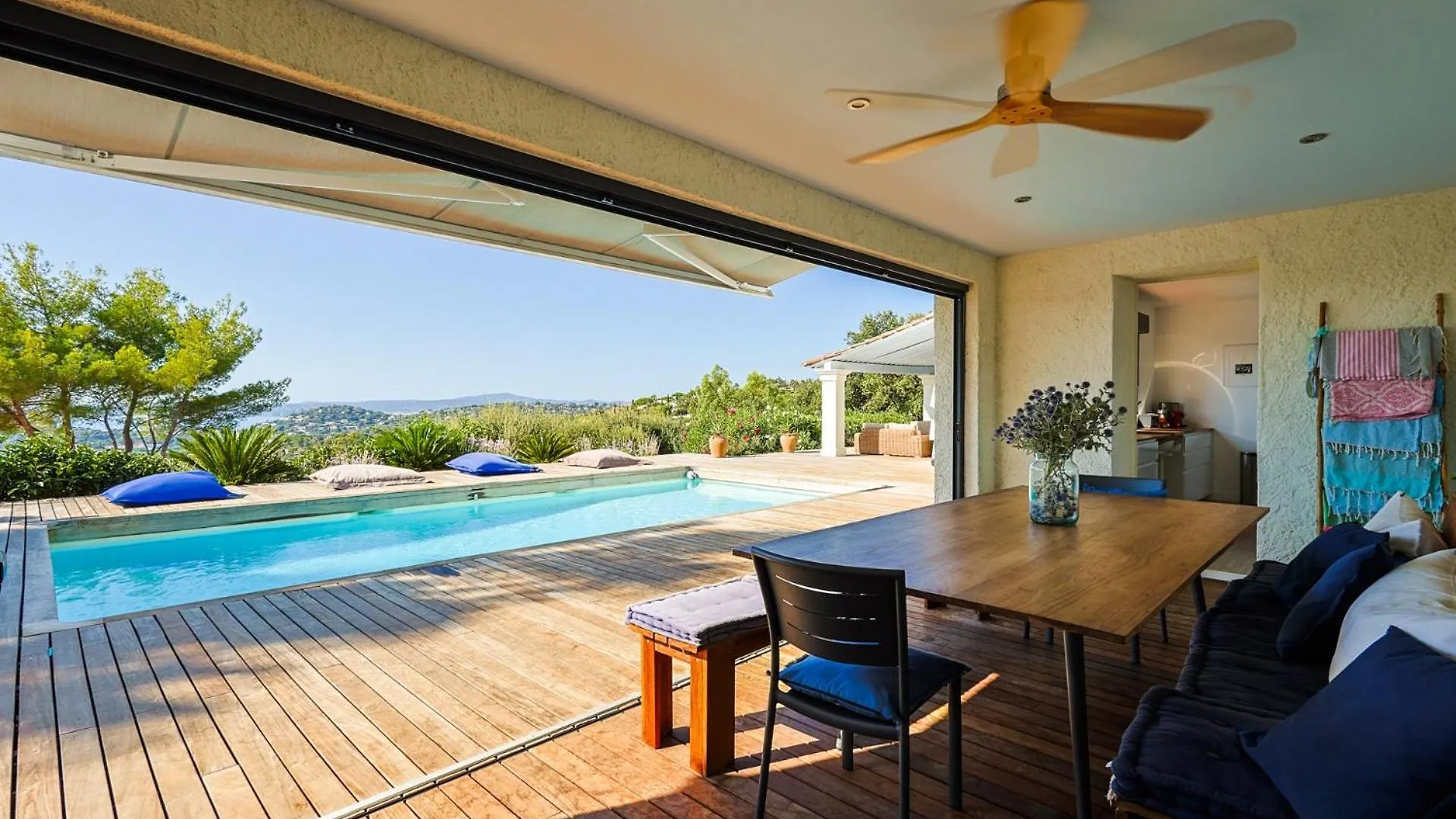 Villa D'Exception Avec Tres Belle Vue Mer - Villa Joyce Sainte-Maxime